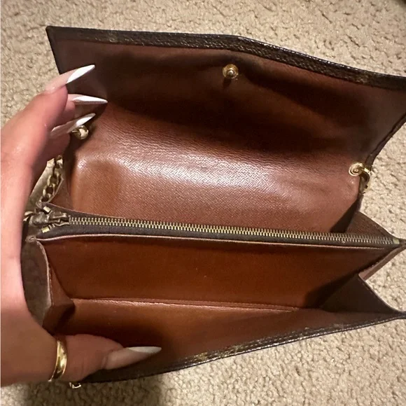 Louis Vuitton Vintage Wallet.  #851 - Picture 6 of 13